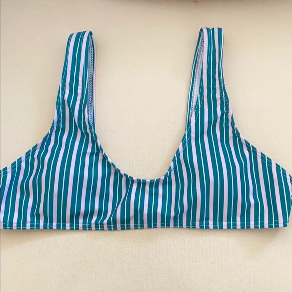 Bathing suit top